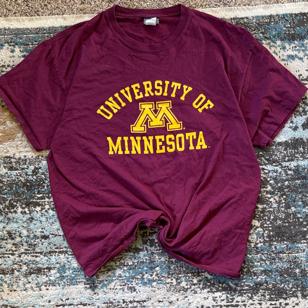 Mc Sport Men’s XL Heavyweight Cotton Minnesota Red T Shirt